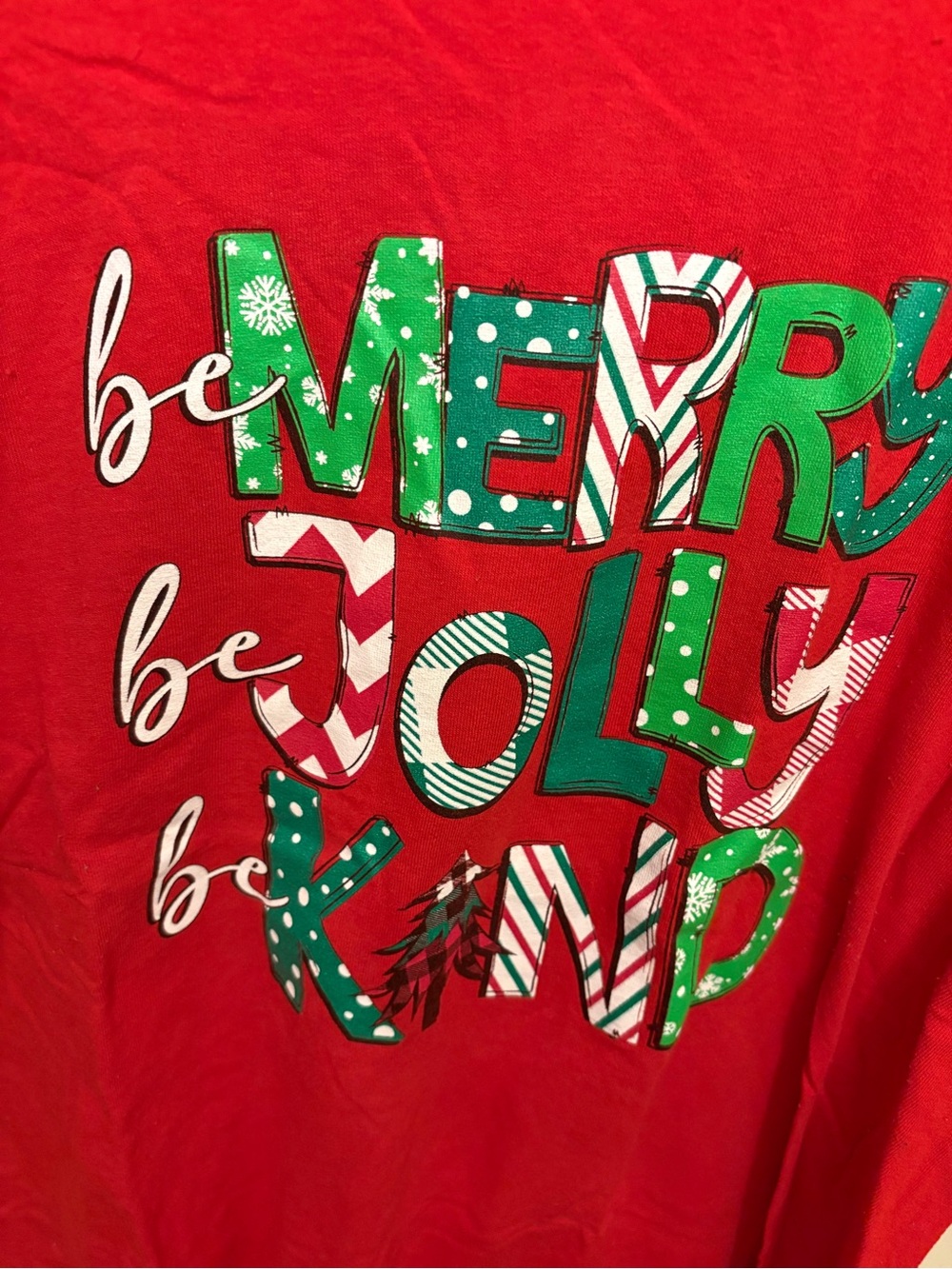 Delta brand Christmas tee, sz 2x, gently worn, runs true. - Picture 3 of 8